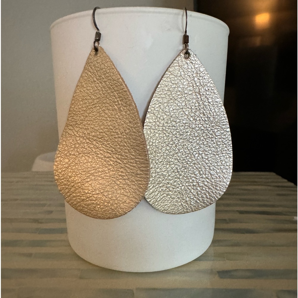 Nickel & Suede Earrings